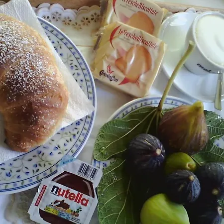 Alojamento de Acomodação e Pequeno-almoço Marebello