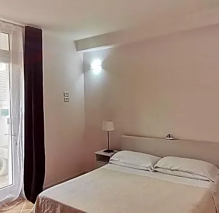 Bed and breakfast Marebello 3*